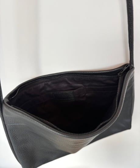 TIDIDAY AND AUGUST｜HORIZONTAL SHOULDER BAG