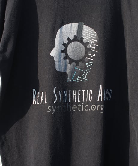 Real audio Tee