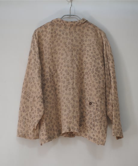 uzu beige shirt