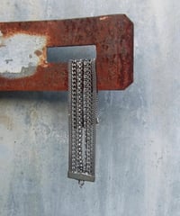 gray chain bracelet