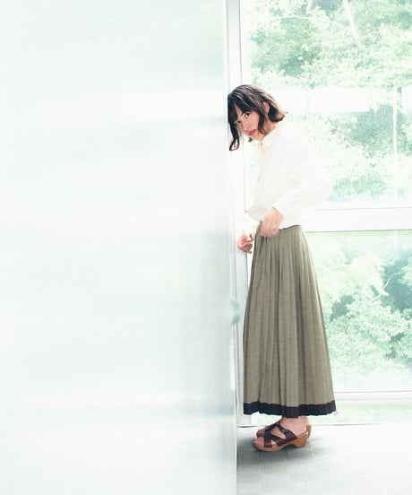 [France] pleats skirt