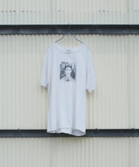 frida kahlo with cats Tee