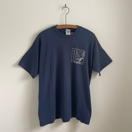 "fruit of the loom volley ball" Tshirt