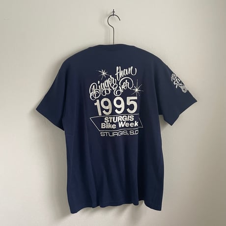 "BLACK HILL" Tshirt