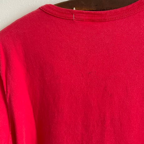 "champion" logo red Tshirt