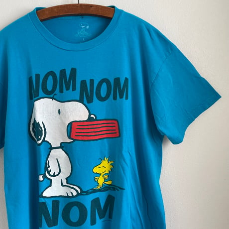 "snoopy NOM" Tshirt”