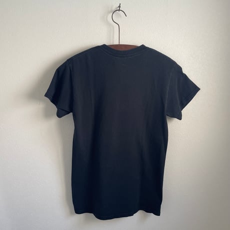 "LOONEY CHUNES" black Tshirt