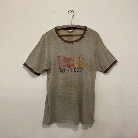 "MOES" linger Tshirt