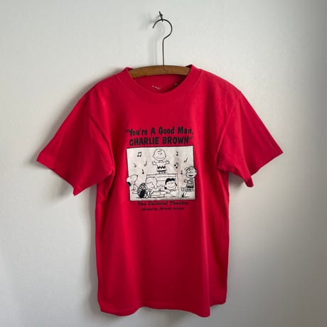 "Charlie brown" red Tshirt