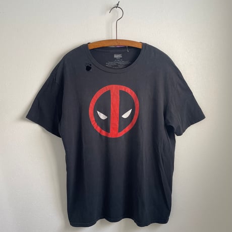 "MARVEL" damage Tshirt