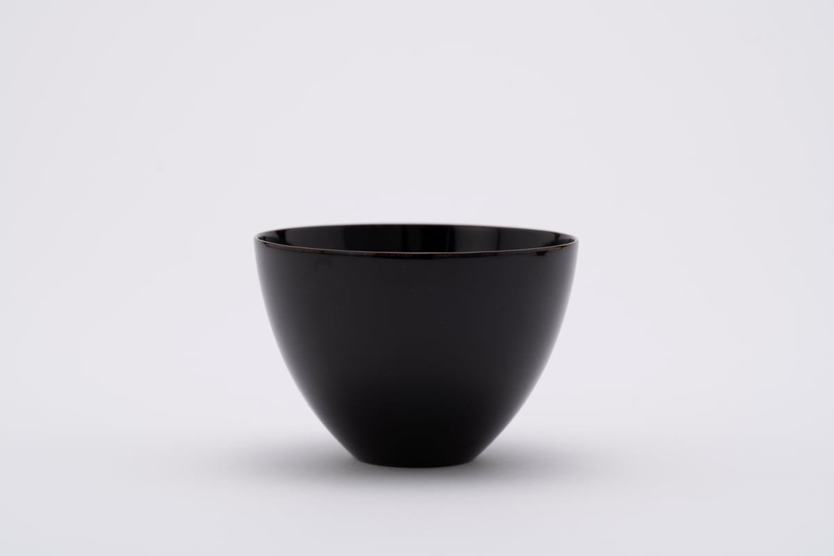 三田村　有純作　漆器　藤絵盃 蒔絵「不二」漆まり（黒色）φ10.5cm | 三田村家 特別販売品ページ