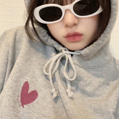 Re:vius Management / りり.- Hoodie