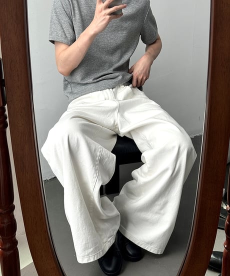 WIDE LEG WHITE DENIM