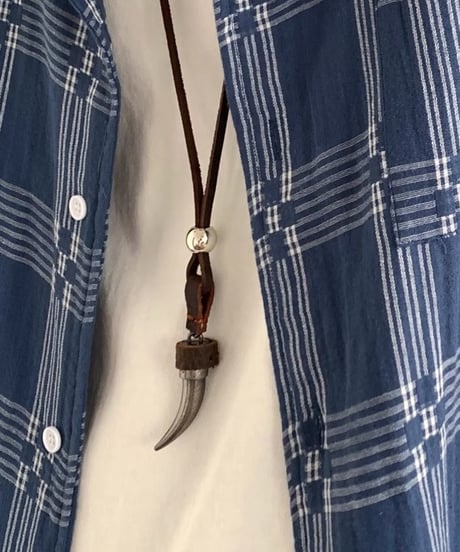 LEATHER NECKLACE-WOLFFANG