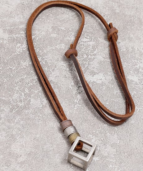 RETRO CUBE LEATHER NECKLACE /2color