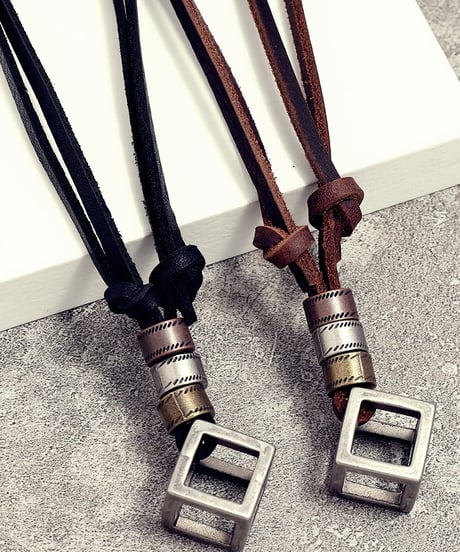 RETRO CUBE LEATHER NECKLACE /2color