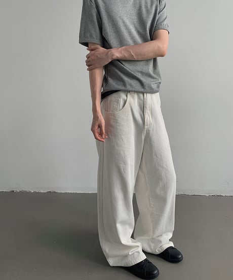 WIDE LEG WHITE DENIM