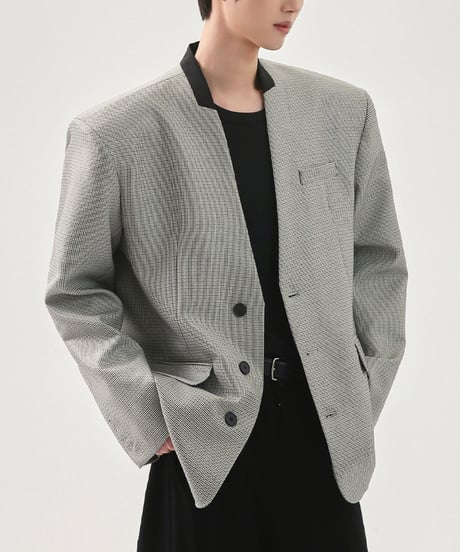 MONOCHROME NO-COLLAR JACKET