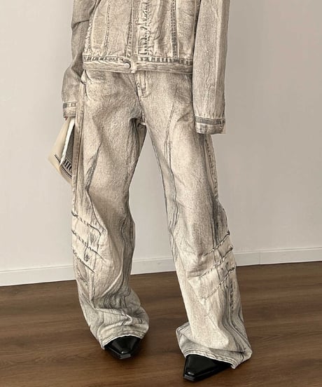 HIGH-END WASHED DESIGN DENIM