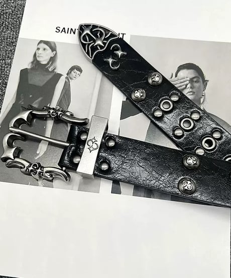 HELLBOUND STUDS BELT