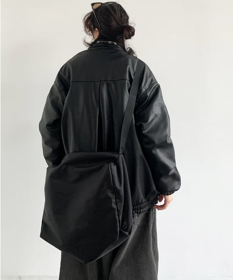 FAUXLEATHER STANDCOLLAR RIDERS