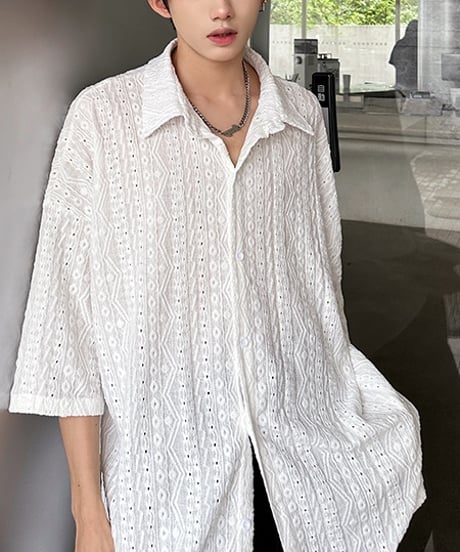 LOOSE EMBOSSED LACE SHIRT /2color