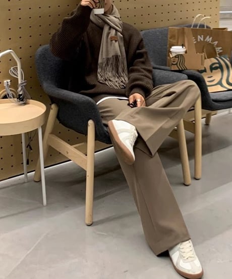 LOOSE STRAIGHT SLACKS /2color