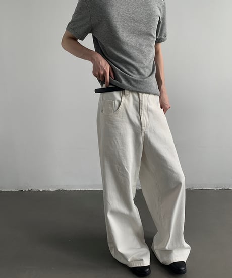 WIDE LEG WHITE DENIM