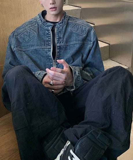 NO-COLLAR VINTAGE DENIM JACKET