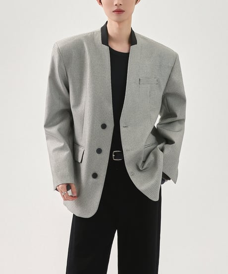 MONOCHROME NO-COLLAR JACKET