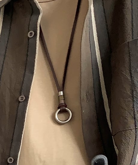LEATHER NECKLACE-DOUBLERING
