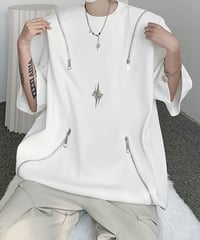 ZIPPER EMBELLISHED T-SHIRT