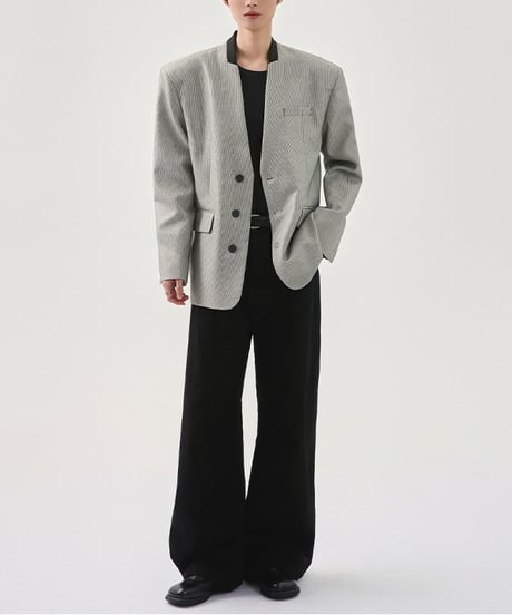 MONOCHROME NO-COLLAR JACKET