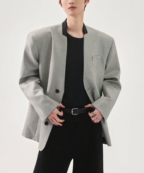 MONOCHROME NO-COLLAR JACKET