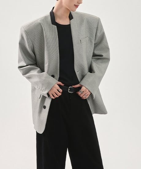 MONOCHROME NO-COLLAR JACKET