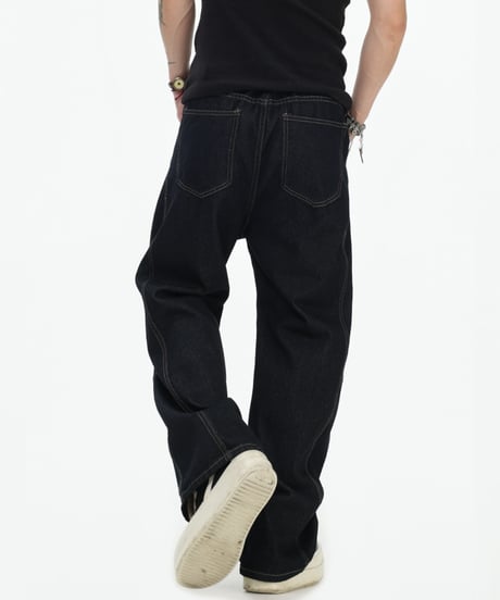DIAGONAL BUTTON DENIM