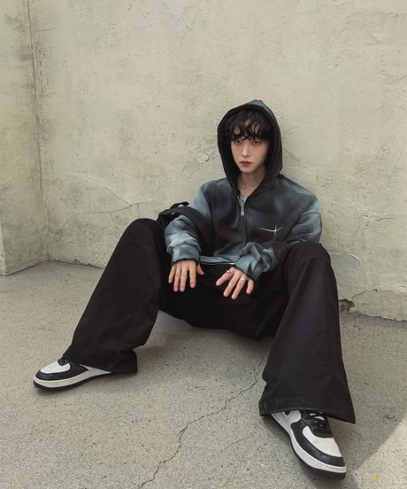 ANARCHY FADE ZIP HOODIE