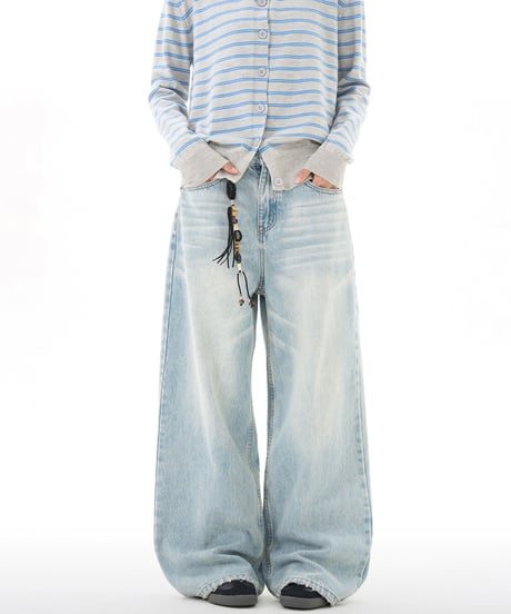 LOOSE BAGGY WASHED JEANS