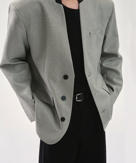 MONOCHROME NO-COLLAR JACKET