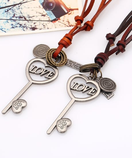 LOVE KEY LEATHER NECKLACE /2color