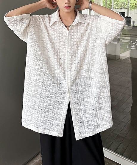 LOOSE EMBOSSED LACE SHIRT /2color