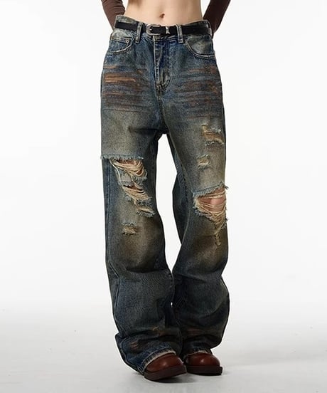 VINTAGE LOOSE DISTRESSED JEANS