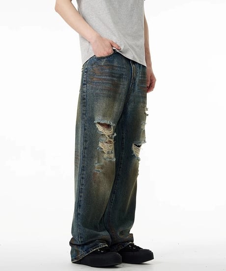 VINTAGE LOOSE DISTRESSED JEANS