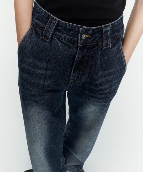 LOOSE STRAIGHT WASH DENIM