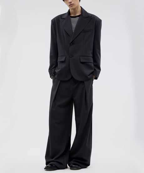 PLEATED WIDE STRAIGHT SLACKS