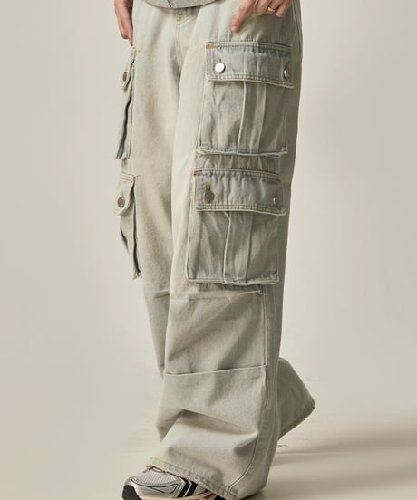 UTILITY POCKET CARGO DENIM