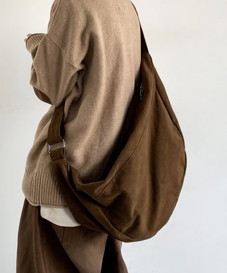 CANVAS ROUND SHOULDER BAG