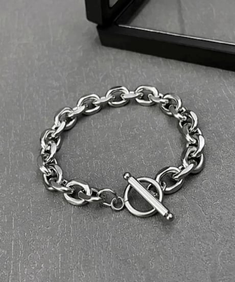 ANCHOR CHAIN BRACELET