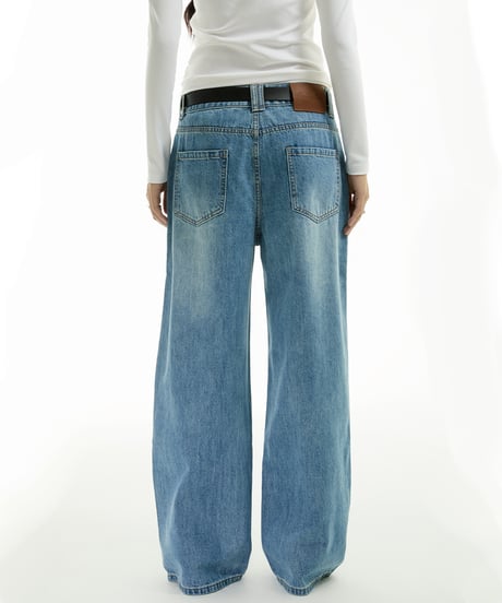 WHISKER WASHED BAGGY JEANS