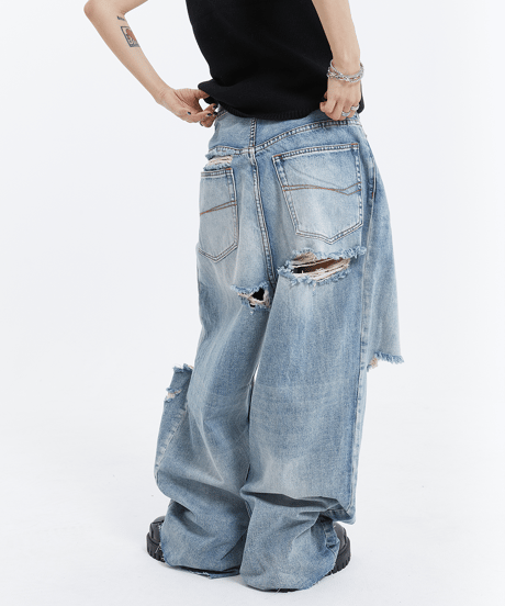 VINTAGE WASH LOOSE DAMAGED JEANS